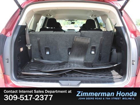 Used 2022 Subaru Ascent Premium w/ Convenience Package AWD/4WD image 6