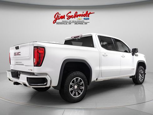 Used 2025 GMC Sierra 1500 AT4 image 6