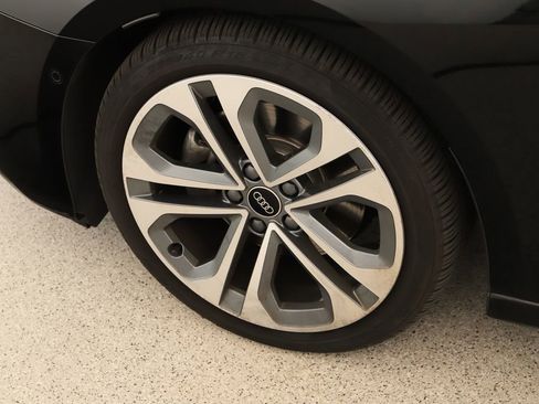 Certified 2025 Audi A3 2.0T Premium Plus w/ Premium Plus Package AWD/4WD image 39