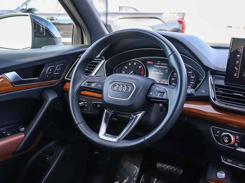 Used 2023 Audi Q5 2.0T Premium w/ Convenience Package image 20