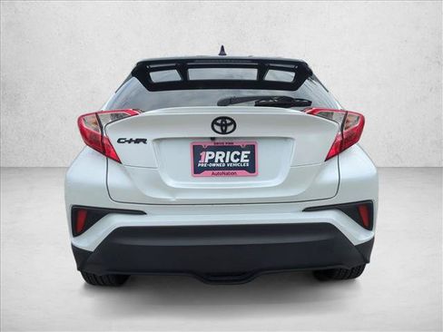 Certified 2022 Toyota C-HR Nightshade FWD image 7