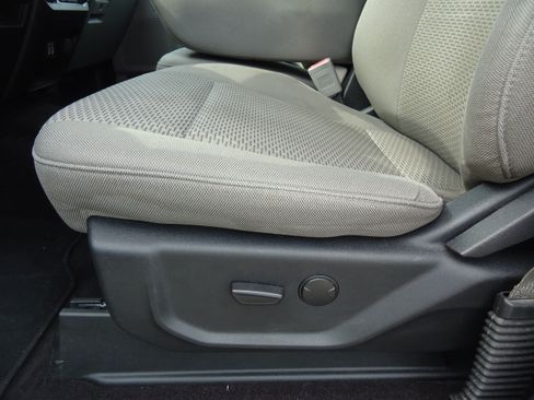 Used 2019 Ford F150 XLT w/ Equipment Group 301A Mid AWD/4WD image 26