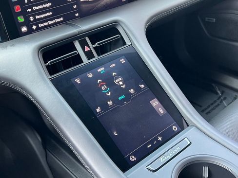 Used 2022 Porsche Taycan GTS image 26