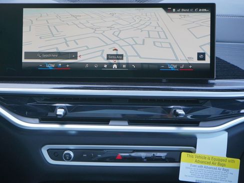 Used 2025 BMW X5 M60i image 15