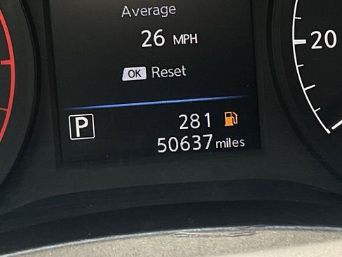 Used 2024 Nissan Altima 2.5 S FWD image 36