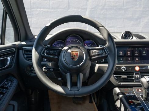 New 2026 Porsche Macan AWD/4WD image 23