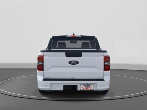 New 2025 Ford Maverick Lobo image 5