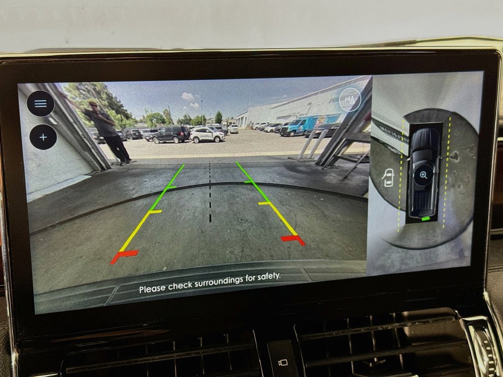 Used 2022 Lincoln Navigator Reserve RWD image 14