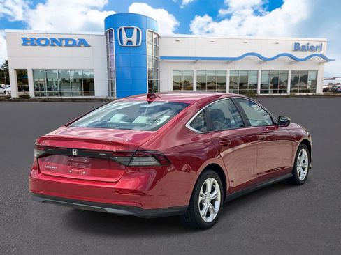 Used 2023 Honda Accord LX image 5