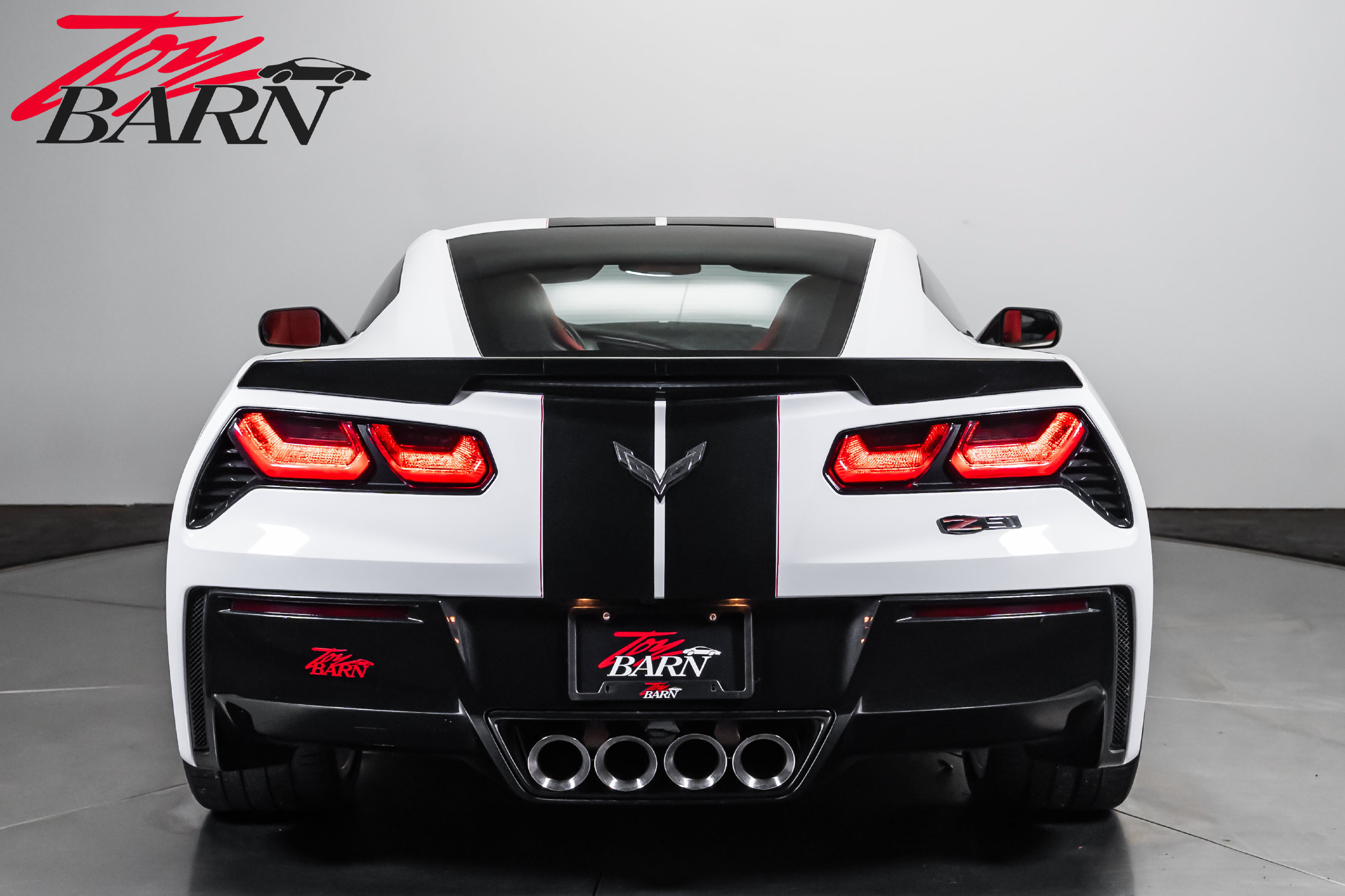 Used 2014 Chevrolet Corvette Stingray Coupe w/ 2LT Preferred Equipment Group RWD image 4