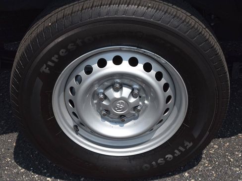 Used 2025 Toyota Tacoma SR RWD image 13