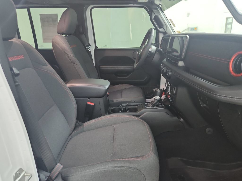 Certified 2024 Jeep Gladiator Rubicon w/ Convenience Group AWD/4WD image 36