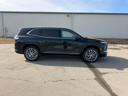 New 2026 Buick Enclave Avenir w/ Super Cruise Package image 2
