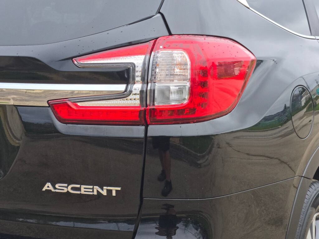 Certified 2025 Subaru Ascent Premium AWD/4WD image 16