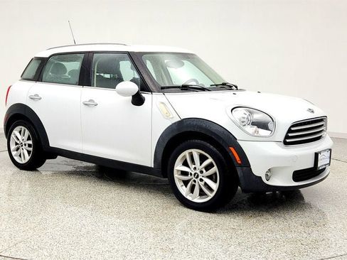 Used 2014 MINI Cooper Countryman image 3