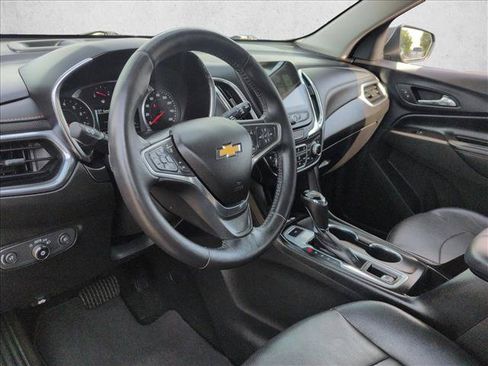 Used 2018 Chevrolet Equinox Premier FWD image 14