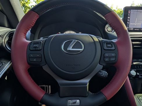 Used 2025 Lexus IS 500 w/ F-Sport Performance RWD image 28