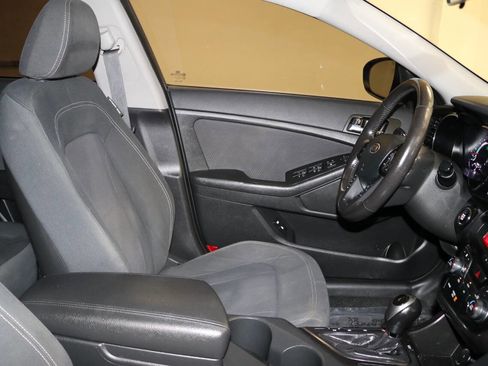 Used 2012 Kia Optima Hybrid FWD image 75