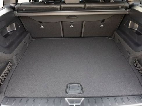 Certified 2025 Mercedes-Benz GLB 250 4MATIC image 28