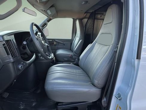 New 2025 Chevrolet Express 2500 w/ Driver Convenience Package RWD image 19