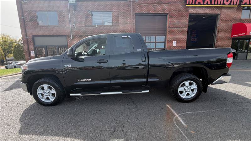 Used 2021 Toyota Tundra SR5 AWD/4WD image 16