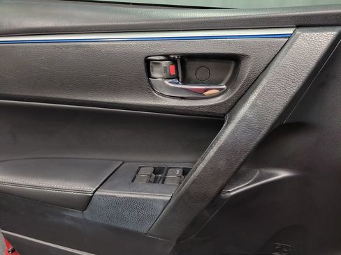 Used 2015 Toyota Corolla S FWD image 18