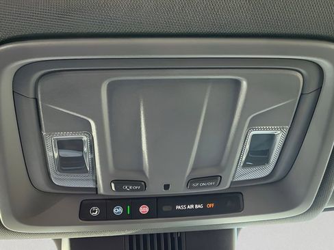 New 2026 GMC Sierra 1500 SLE image 29