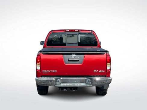Used 2018 Nissan Frontier SV w/ Value Truck Package image 7