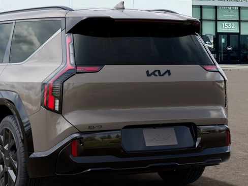 New 2026 Kia EV9 Land image 14
