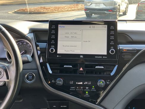 Used 2023 Toyota Camry XLE image 26