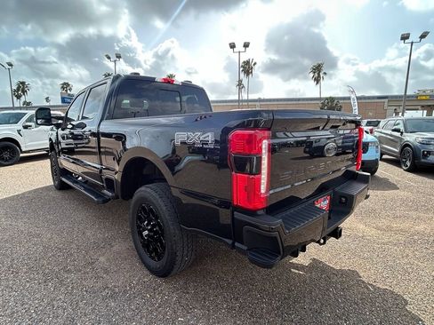 Used 2025 Ford F250 XLT w/ Black Appearance Package AWD/4WD image 4