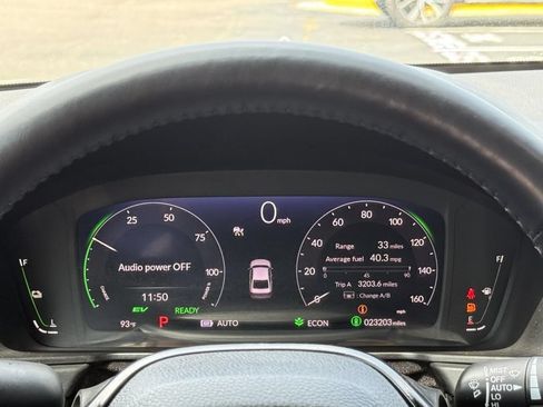 Used 2025 Honda Accord Touring image 12
