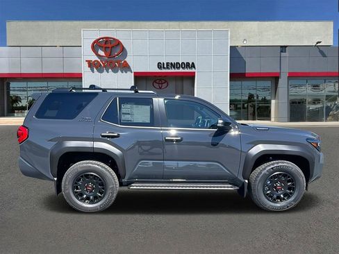 New 2026 Toyota 4Runner TRD Off-Road Premium AWD/4WD image 2