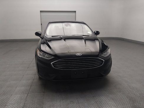 Used 2020 Ford Fusion SE FWD image 14