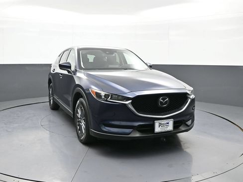 Used 2019 MAZDA CX-5 Touring AWD/4WD image 3