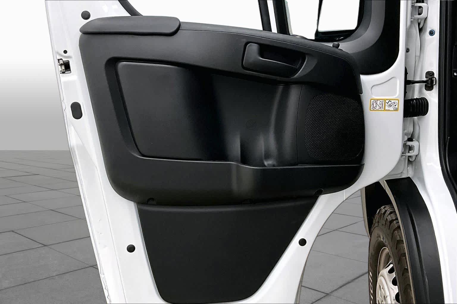 Used 2026 RAM ProMaster 1500 w/ Convenience Group FWD image 24