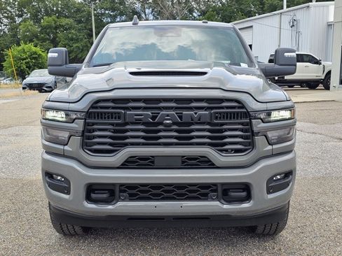 New 2026 RAM 2500 Tradesman AWD/4WD image 5