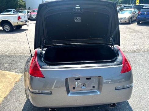 Used 2008 Nissan 350Z Touring image 27
