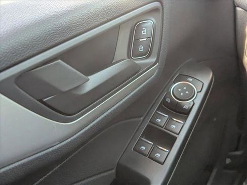 Used 2022 Ford Escape SE w/ Convenience Package image 25