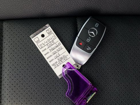 Used 2025 Mercedes-Benz GLS 450 4MATIC image 66