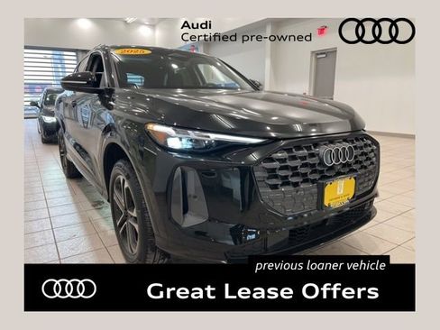 Certified 2025 Audi Q5 Premium Plus w/ Premium Plus AWD/4WD image 1