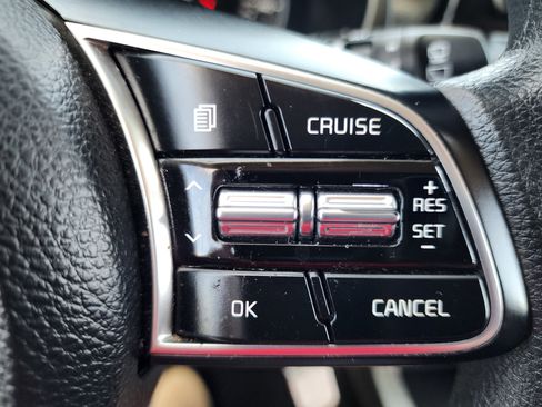 Used 2021 Kia Seltos LX AWD/4WD image 19