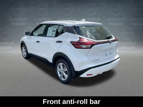 Used 2025 Nissan Kicks Play S image 14