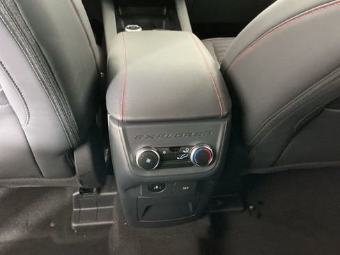 New 2026 Ford Explorer ST-Line AWD/4WD image 27