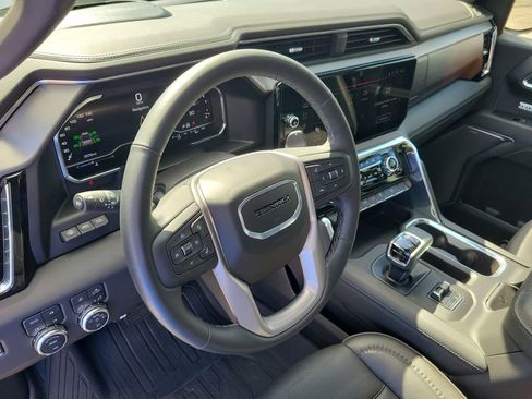 Used 2025 GMC Sierra 1500 Denali w/ Denali Reserve Package AWD/4WD image 25