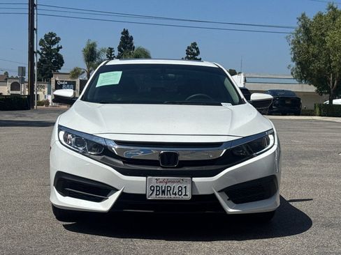 Used 2018 Honda Civic EX image 3