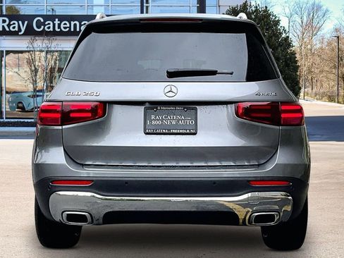 Used 2026 Mercedes-Benz GLB 250 4MATIC image 4