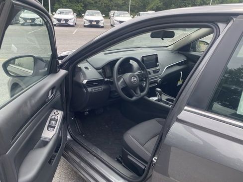 New 2025 Nissan Altima 2.5 S image 14