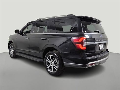 Used 2023 Ford Expedition Limited image 6