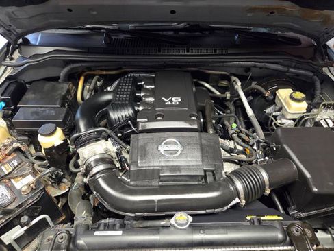 Used 2014 Nissan Frontier SV w/ SV Value Truck Package image 20